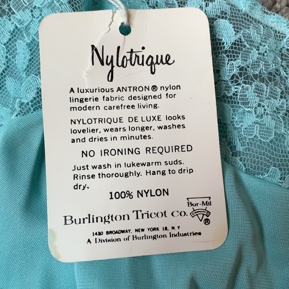 𝅺VINTAGE Nylotrique De Luxe Romper - Picture 5 of 8